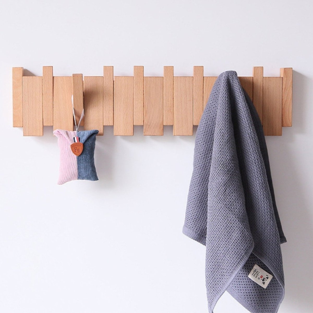 Aureon | Handcrafted Wooden Piano Coatrack