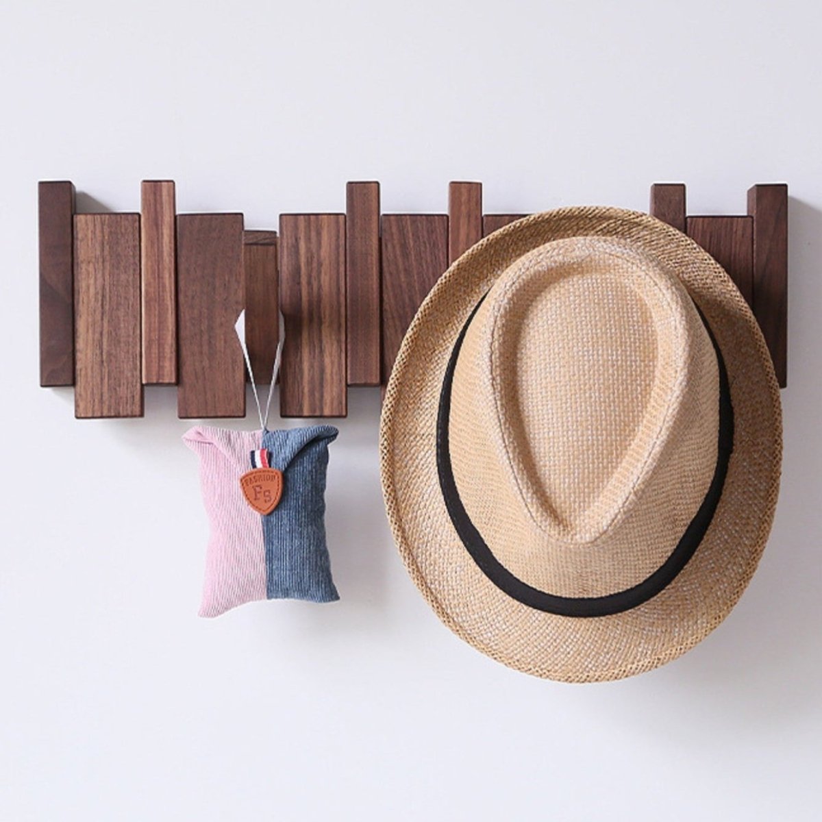 Aureon | Handcrafted Wooden Piano Coatrack